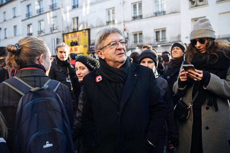 Uno de los miembros de la Francia Insumisa, Jean-Luc Melenchon estuvo presente en la pasada marcha en las calles de París